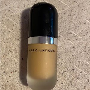 marc jacobs remarcable foundation